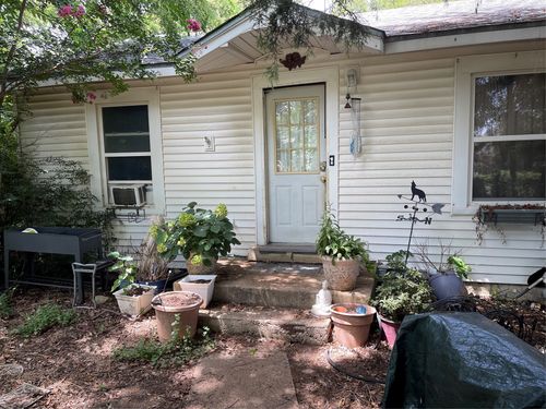 3103 Russell Rd, Arlington, TX, 76001-6914 | Card Image