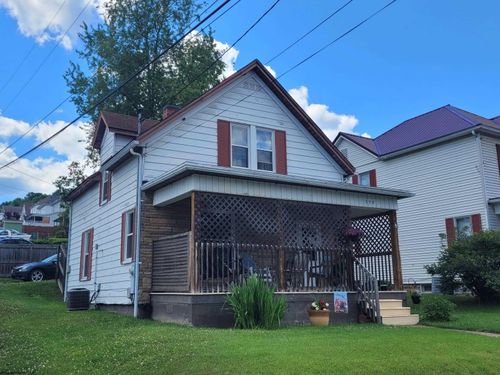 504 Duncan Ave, Clarksburg, WV, 26301-3423 | Card Image