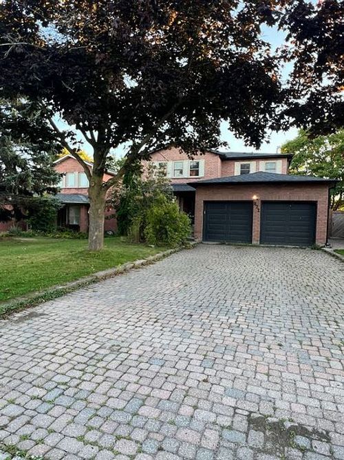main-floor-972 Krista Crt, Newmarket, ON, L3Y7E8 | Card Image
