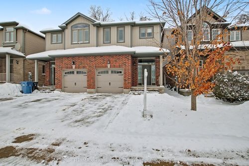 158 Kemp Cres, Guelph, ON, N1E0K1 | Card Image