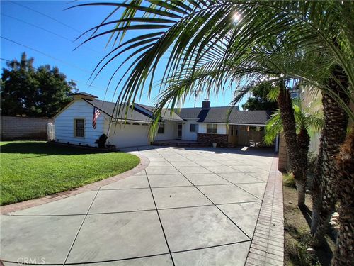 316 Orange Grove Ave, San Fernando, CA, 91340-2628 | Card Image