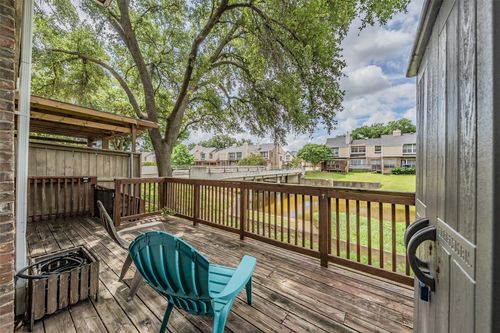 2402 Northlake Ct, Irving, TX, 75038-5644 | Card Image