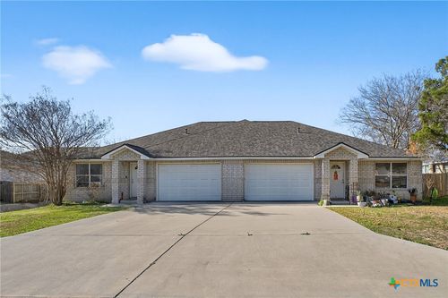 3038-3036 & 3038 Pine Valley Drive, New Braunfels, TX, 78130 | Card Image