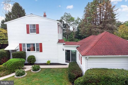 6 Sunset Rd, OWINGS MILLS, MD, 21117-1819 | Card Image