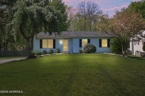 356 Leesville Rd, Jackson, NJ, 08527-4801 | Card Image