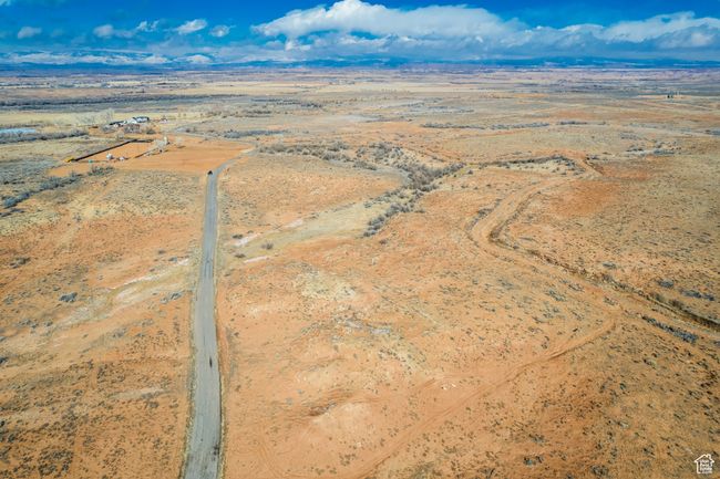 Birds eye view of property | Image 8