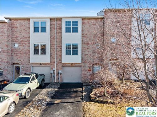 314 Ridgeview Dr, ALBURTIS, PA, 18011-9306 | Card Image