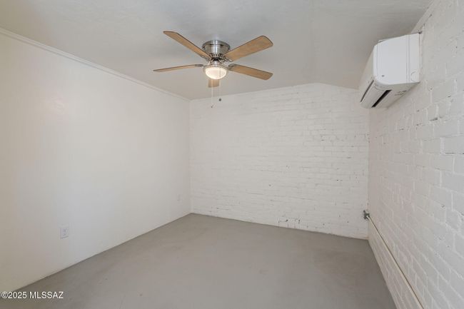 2920 E Mabel St (32) | Image 32