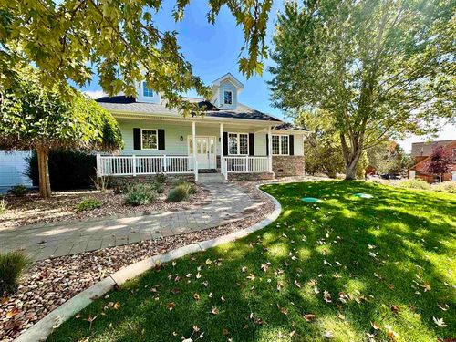 520 Ne Ginters Grove Ln, Cedaredge, CO, 81413-8214 | Card Image