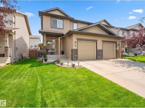 10 - 85 Spruce Village Dr W, Home with 3 bedrooms, 3 bathrooms and null parking in Spruce Grove AB | Card Image