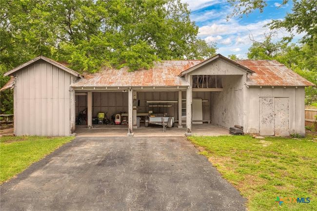 921 S Laurel Ave, House other with 3 bedrooms, 1 bathrooms and null parking in Luling TX | Image 18