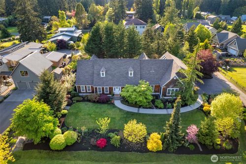 11281 Fieldstone Ln Ne, Bainbridge Island, WA, 98110-4282 | Card Image