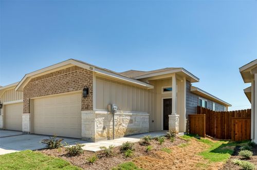 704 Harvest Moon Dr, Venus, TX, 76084-2167 | Card Image