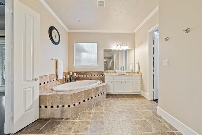 28611 Benders Crossing Dr, House other with 3 bedrooms, 4 bathrooms and 3 parking in Spring TX | Image 25