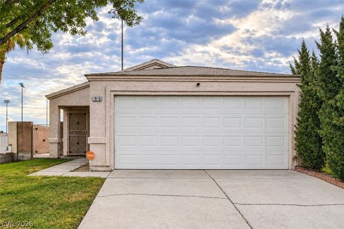 1918 Nw King Hill Street, Las Vegas, NV, 89106 | Card Image