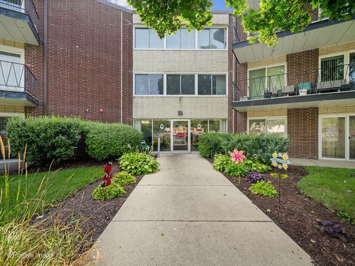 apt-26c-2800 Maple Ave, Downers Grove, IL, 60515-4147 | Card Image