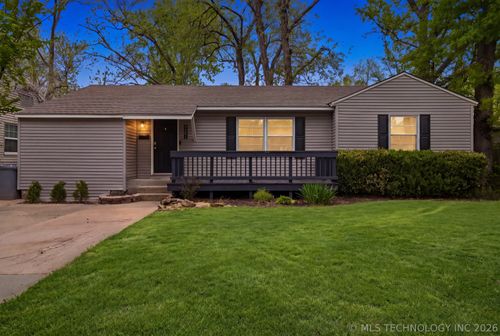 1371 E 43rd St, Tulsa, OK, 74105-4144 | Card Image