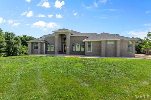 157 End Zone Rd, Jackson, MO, 63755-2465 | Card Image