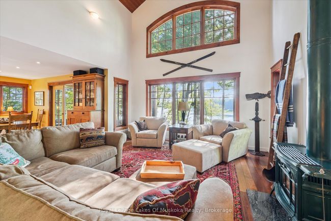 1176 Mccomb Point Dr, House other with 3 bedrooms, 3 bathrooms and 6 parking in Dorset ON | Image 14