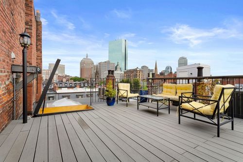 51-127 Beacon St, Boston, MA, 02116-1517 | Card Image