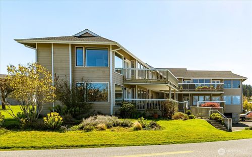 911-911 Ne Leach St, Coupeville, WA, 98239-9587 | Card Image