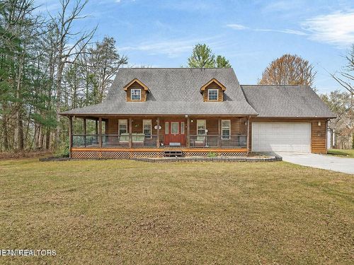 81 Pine Tree Cir, Crossville, TN, 38571-1128 | Card Image