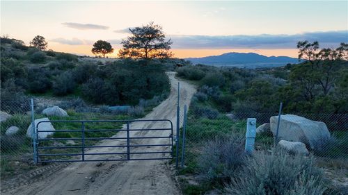 40521 Tweedie Trl, Anza, CA, 92539 | Card Image