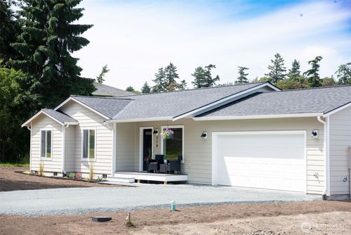 218 Nw 3rd St, Coupeville, WA, 98239-3472 | Card Image