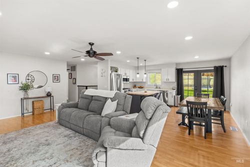 1224 Toby Ct, Clarkston, WA, 99403-3229 | Card Image