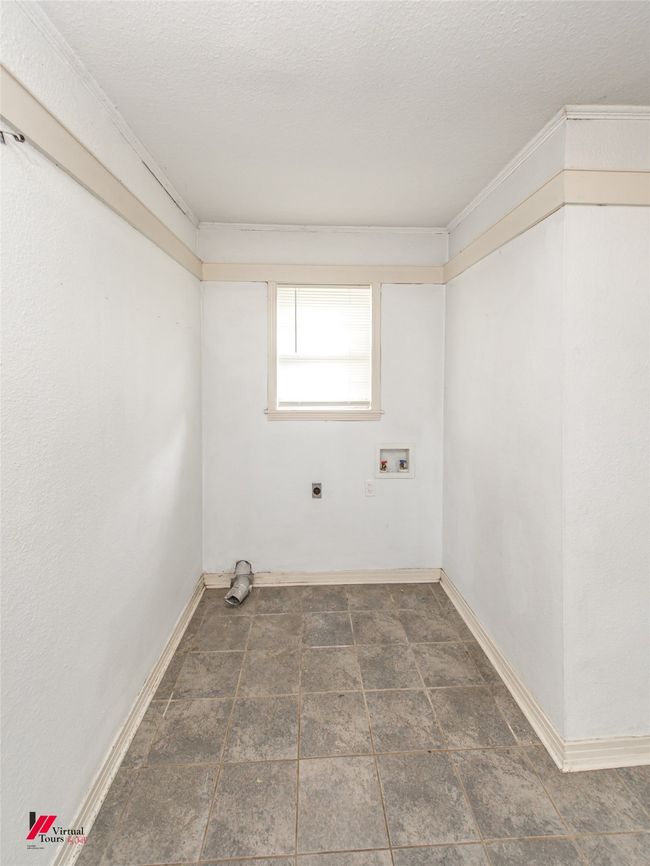Empty room with baseboards and a textured ceiling | Image 18