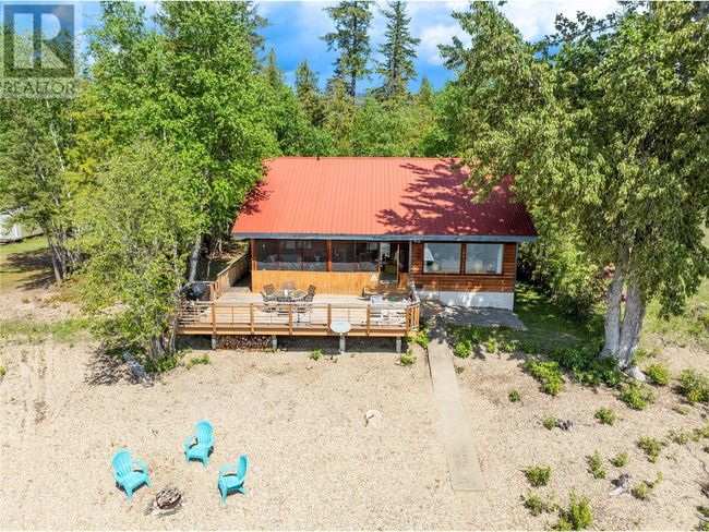 4006 Express Point Rd, House other with 4 bedrooms, 2 bathrooms and null parking in Scotch Creek BC | Image 4