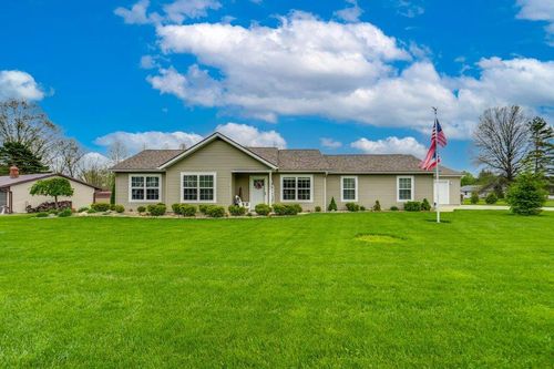 3283 Acuminata Dr, West Salem, OH, 44287-8722 | Card Image