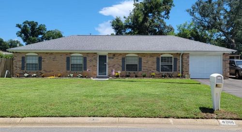 8288 Tippin Ave, Pensacola, FL, 32514-4750 | Card Image