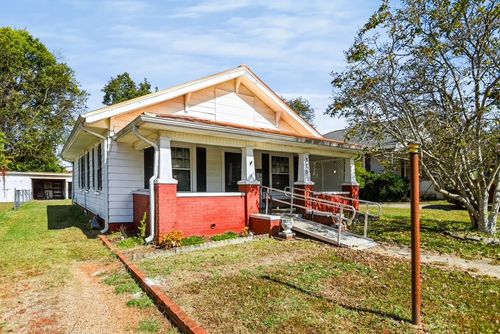 305 E 2nd St, Tuscumbia, AL, 35674 | Card Image