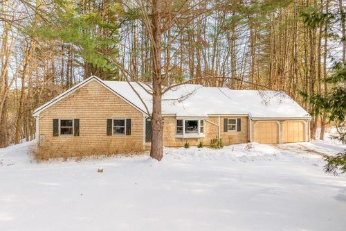 7 Birchbrook St, Hanover, NH, 03755-2707 | Card Image