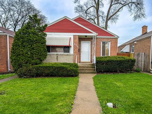 631 Balmoral Ave, Westchester, IL, 60154-2501 | Card Image