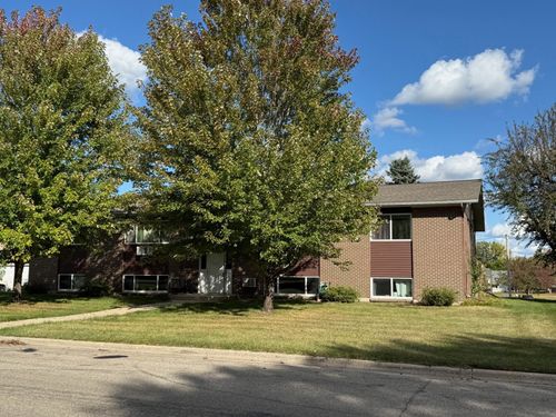 apt-211-1221 Madison Ave, Detroit Lakes, MN, 56501-4121 | Card Image