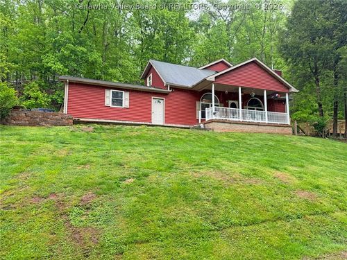 9 Wyman Dr, Charleston, WV, 25312-7824 | Card Image