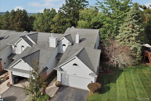 6516 Scenic Pines Ct, Clarkston, MI, 48346-4476 | Card Image