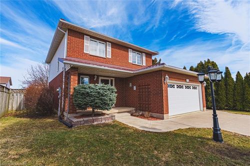 110 Highbury Dr, Stoney Creek, ON, L8J3P4 | Card Image