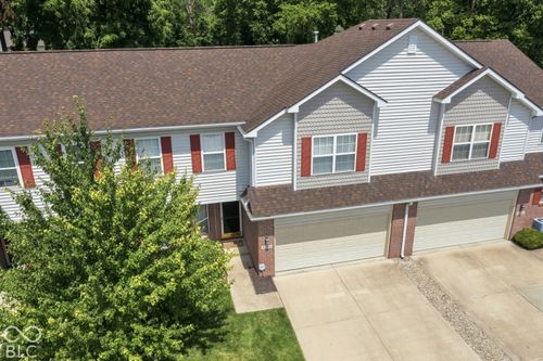 6252 Eller Creek Dr, Fishers, IN, 46038-2015 | Card Image