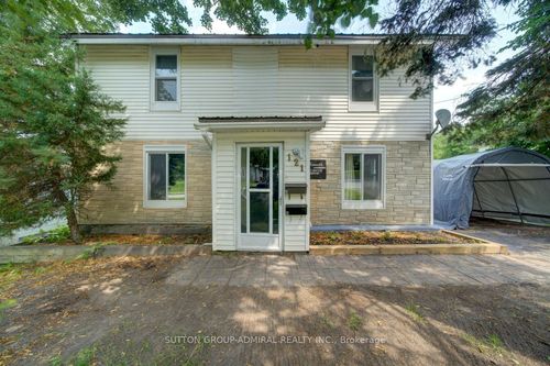 121 7th St, Midland, ON, L4R3Y9 | Card Image