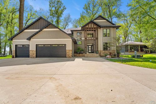 32197 Ponderosa Dr, Burbank, SD, 57010-7004 | Card Image
