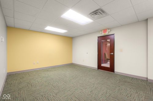 ste-b-1015 3rd St, Columbus, IN, 47201-6800 | Card Image