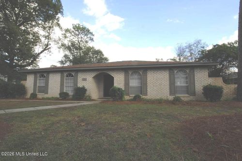 1302 Velma Street, Hattiesburg, MS, 39402 | Card Image