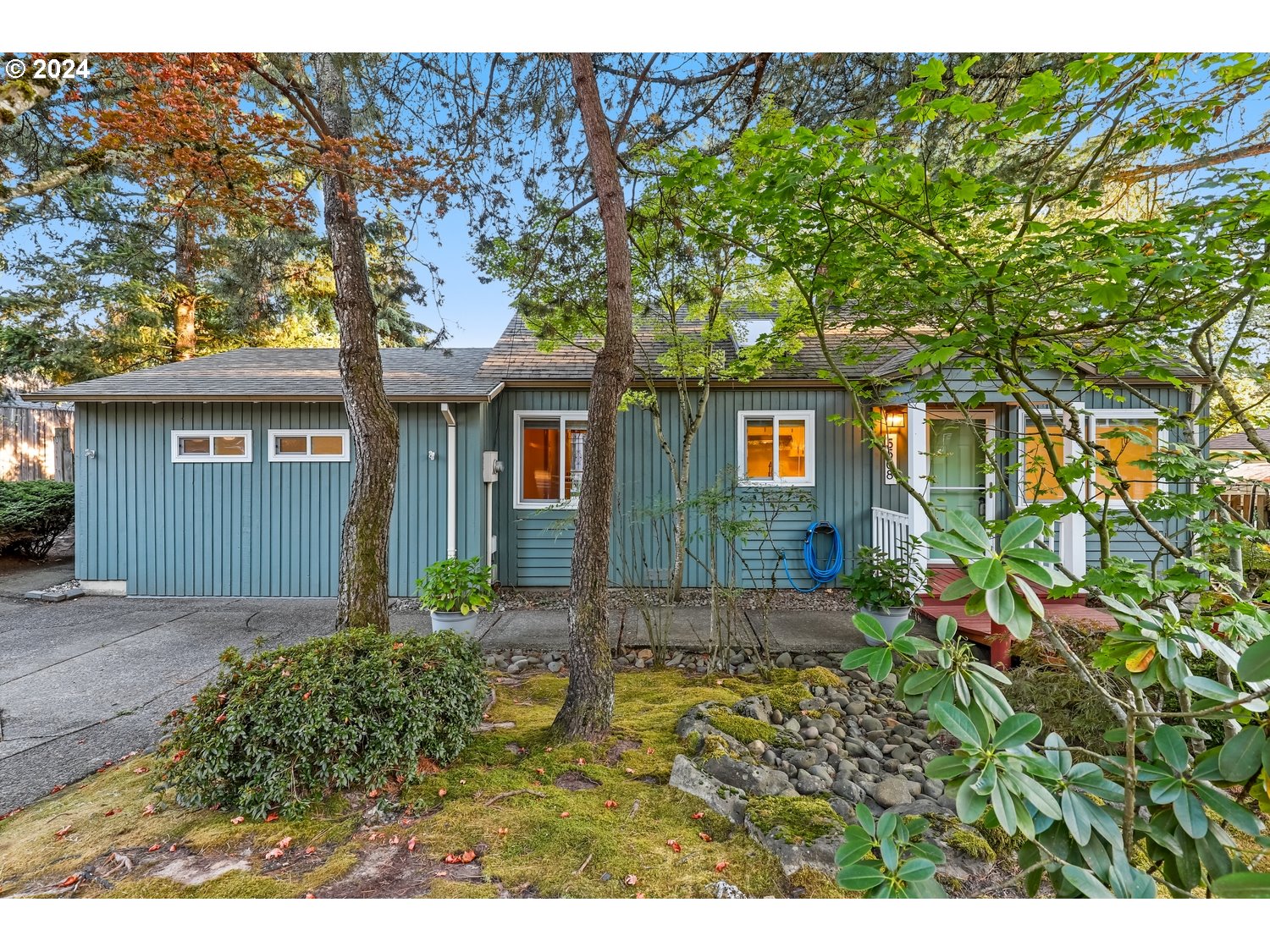 Cameron Rd, Portland, OR 97221