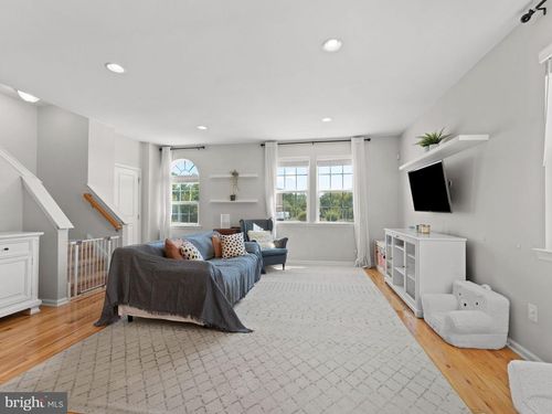 431 Dogwood Dr, WOODBURY, NJ, 08096-5560 | Card Image