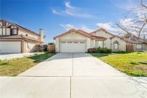 4044 Belleshire Way, Palmdale, CA, 93552-3605 | Card Image