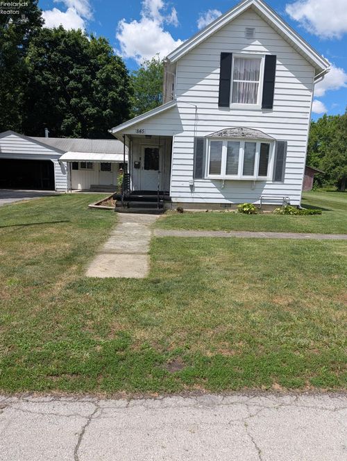 845 Spruce Street, Fostoria, OH, 44830 | Card Image
