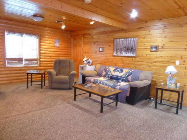 Family Room d.JPG | Image 15